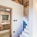 Hébergement de vacances 2 Bedroom Gorgeous In Gdinj
