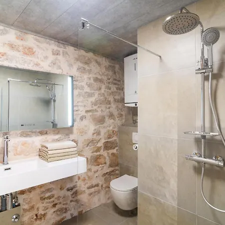 2 Bedroom Gorgeous In Tatil Evi *