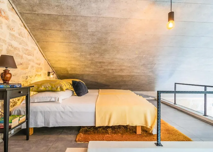 2 Bedroom Gorgeous In 度假居 Gdinj
