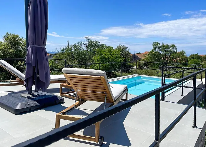 2 Bedroom Gorgeous In